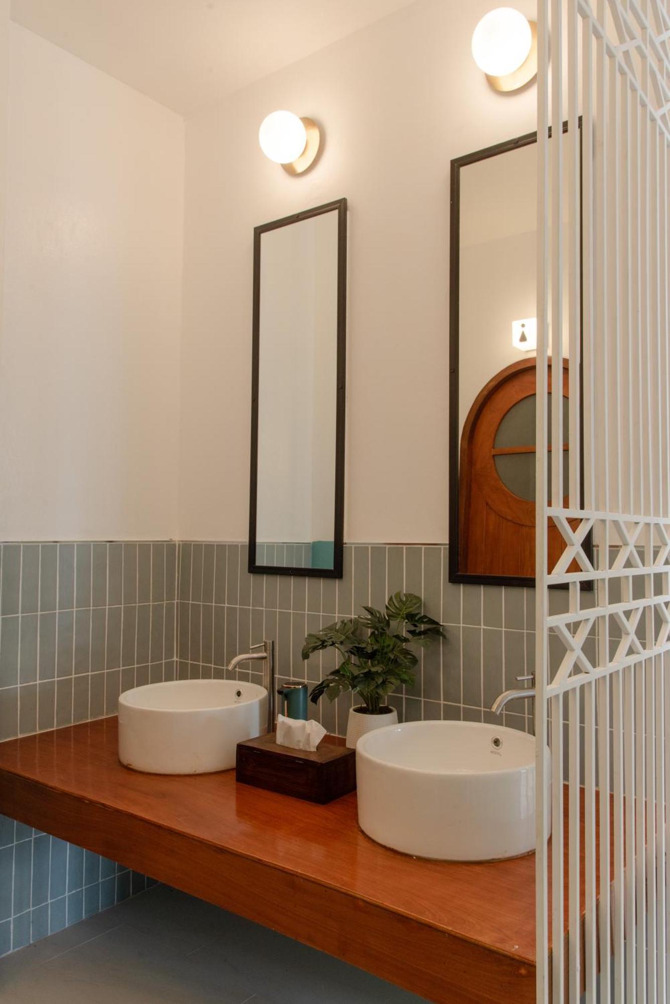 Bania Boutique House Hotel Khao Lak Exterior photo